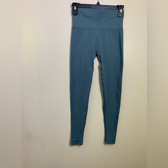 Set Active Sculptflex Leggings size small color wave - Picture 8 of 9